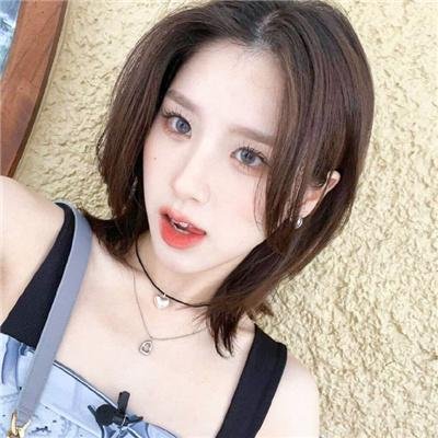 玫瑰园里的老少爷们儿